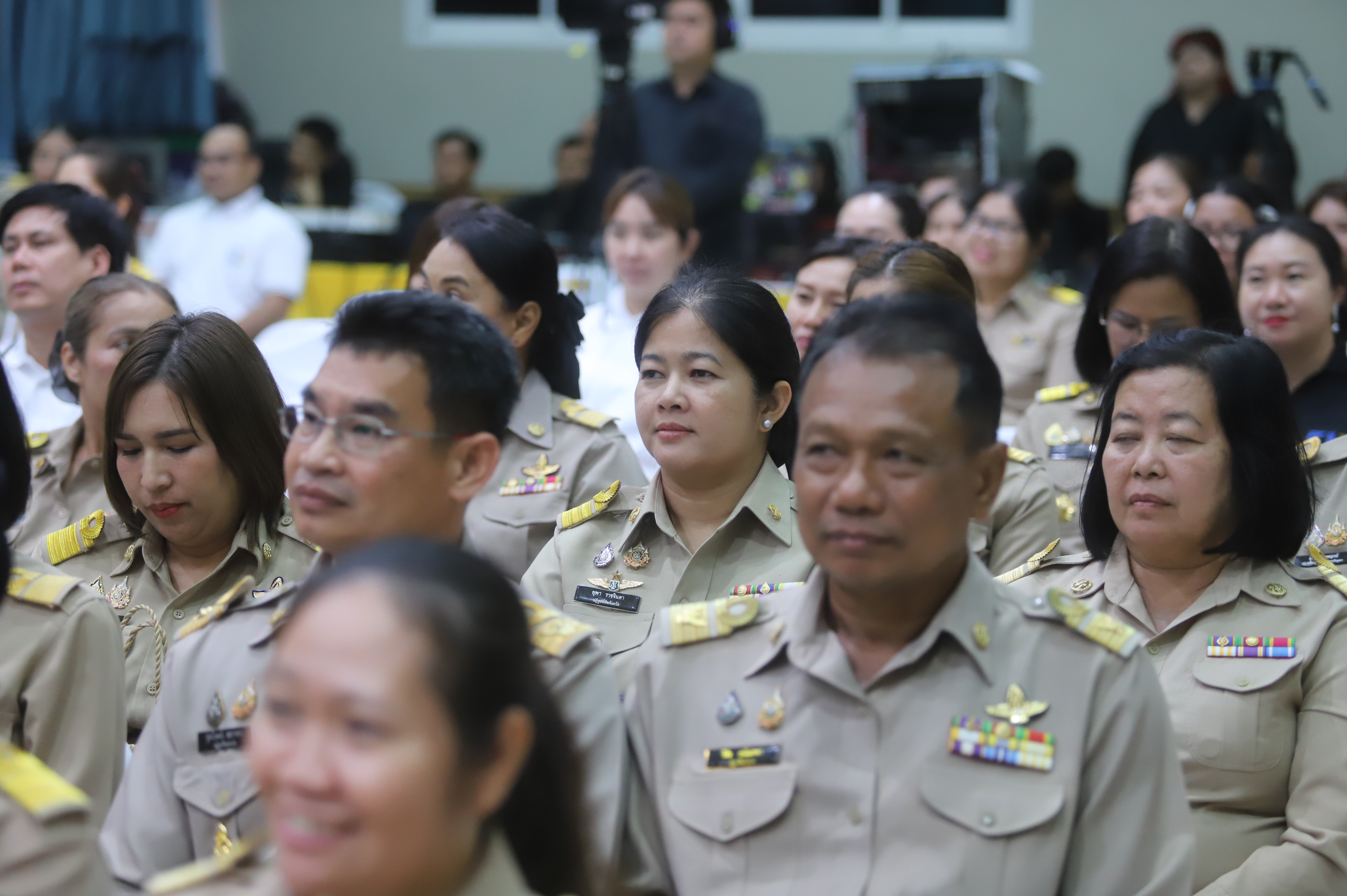 title - เลขาธิการ ส.ป.ก. มอบรางวัลเชิดชูกียรติ ประจำปีงบประมาณ พ.ศ. 2568